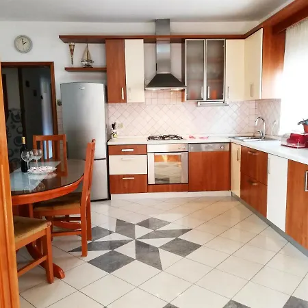Apartment Brala Posedarje